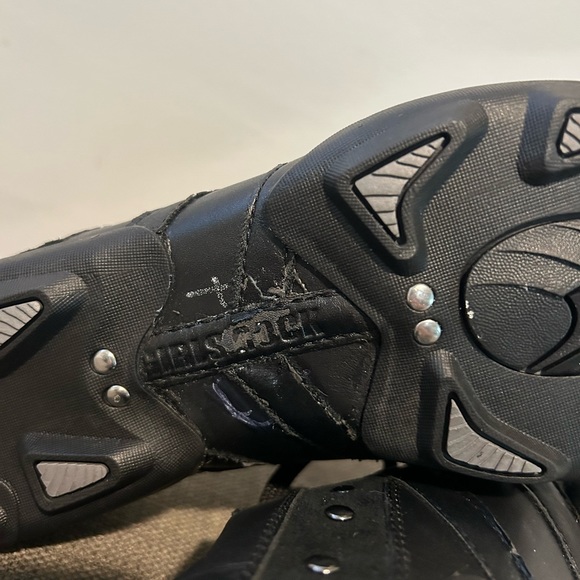 Skechers “Girls Rock” Sport/Spike Shoes - Picture 3 of 10